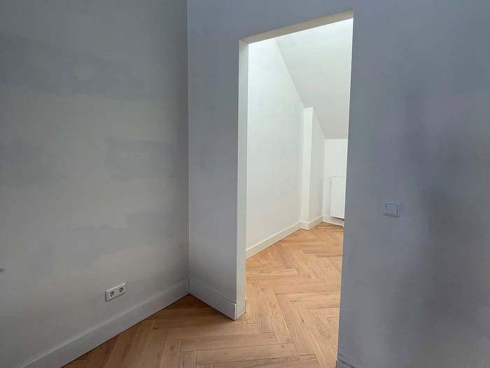 Kamer met visgraatvloer Oosterhout